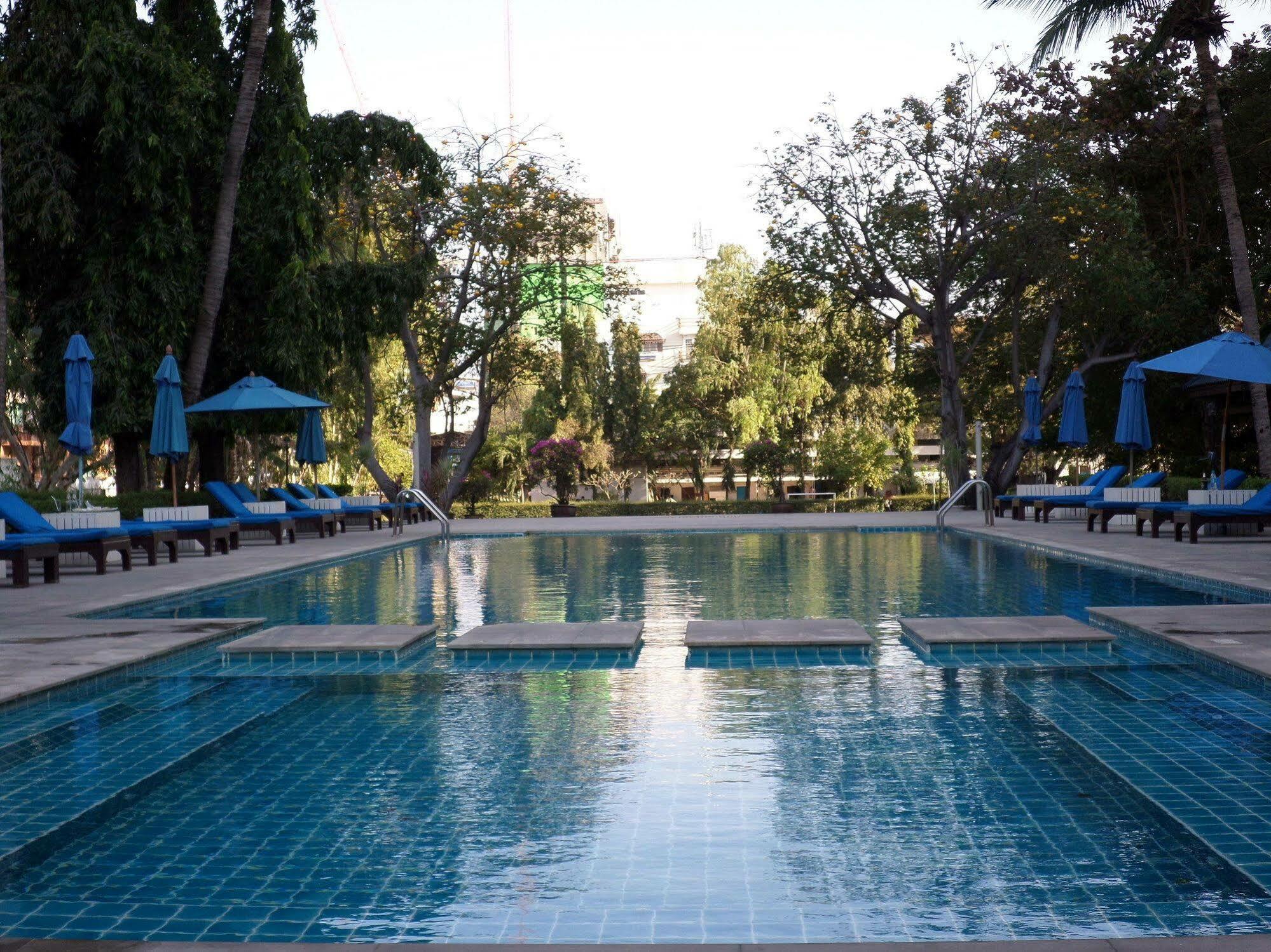 Nautical Inn Pattaya Εξωτερικό φωτογραφία