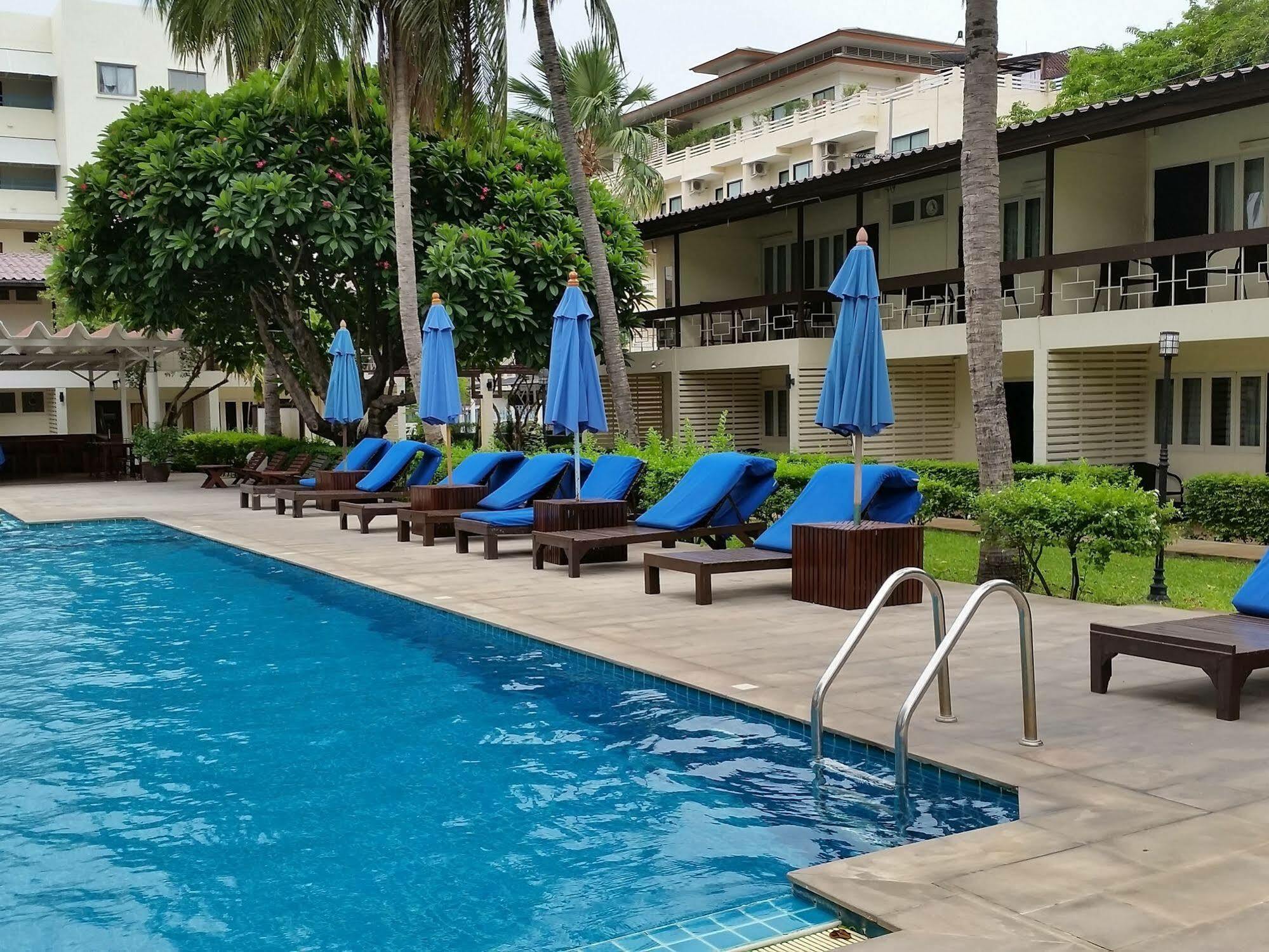 Nautical Inn Pattaya Εξωτερικό φωτογραφία