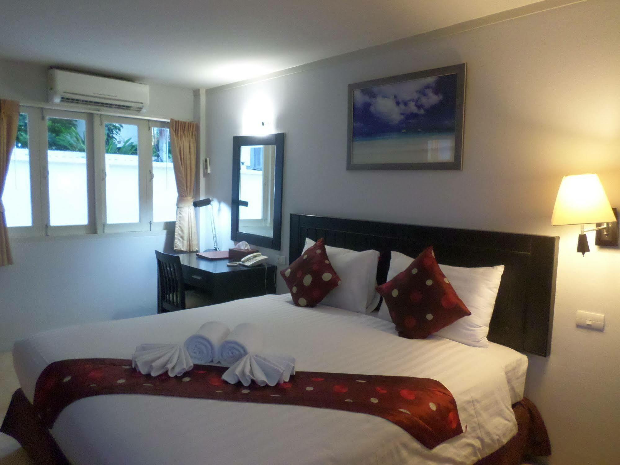 Nautical Inn Pattaya Εξωτερικό φωτογραφία