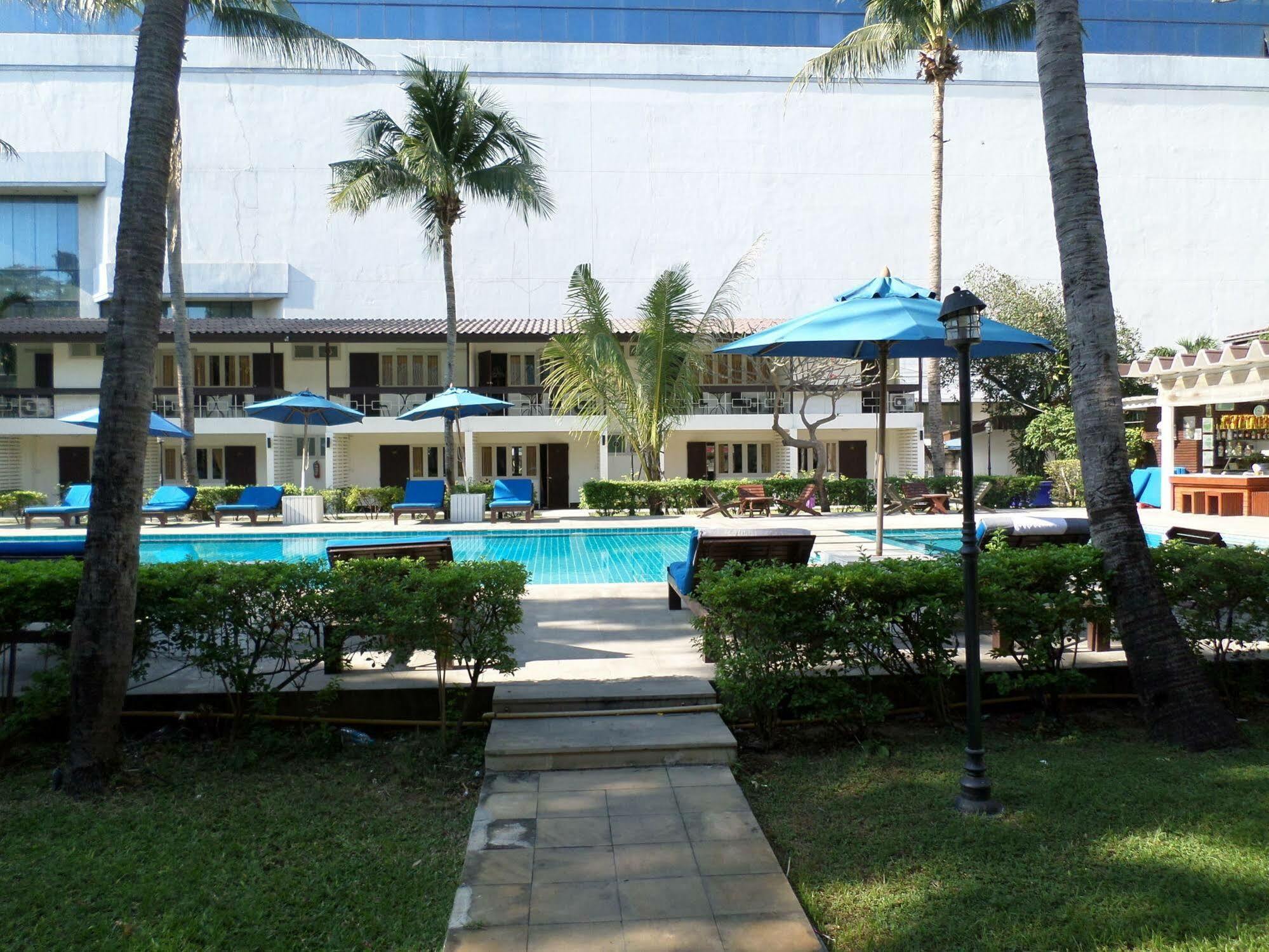 Nautical Inn Pattaya Εξωτερικό φωτογραφία