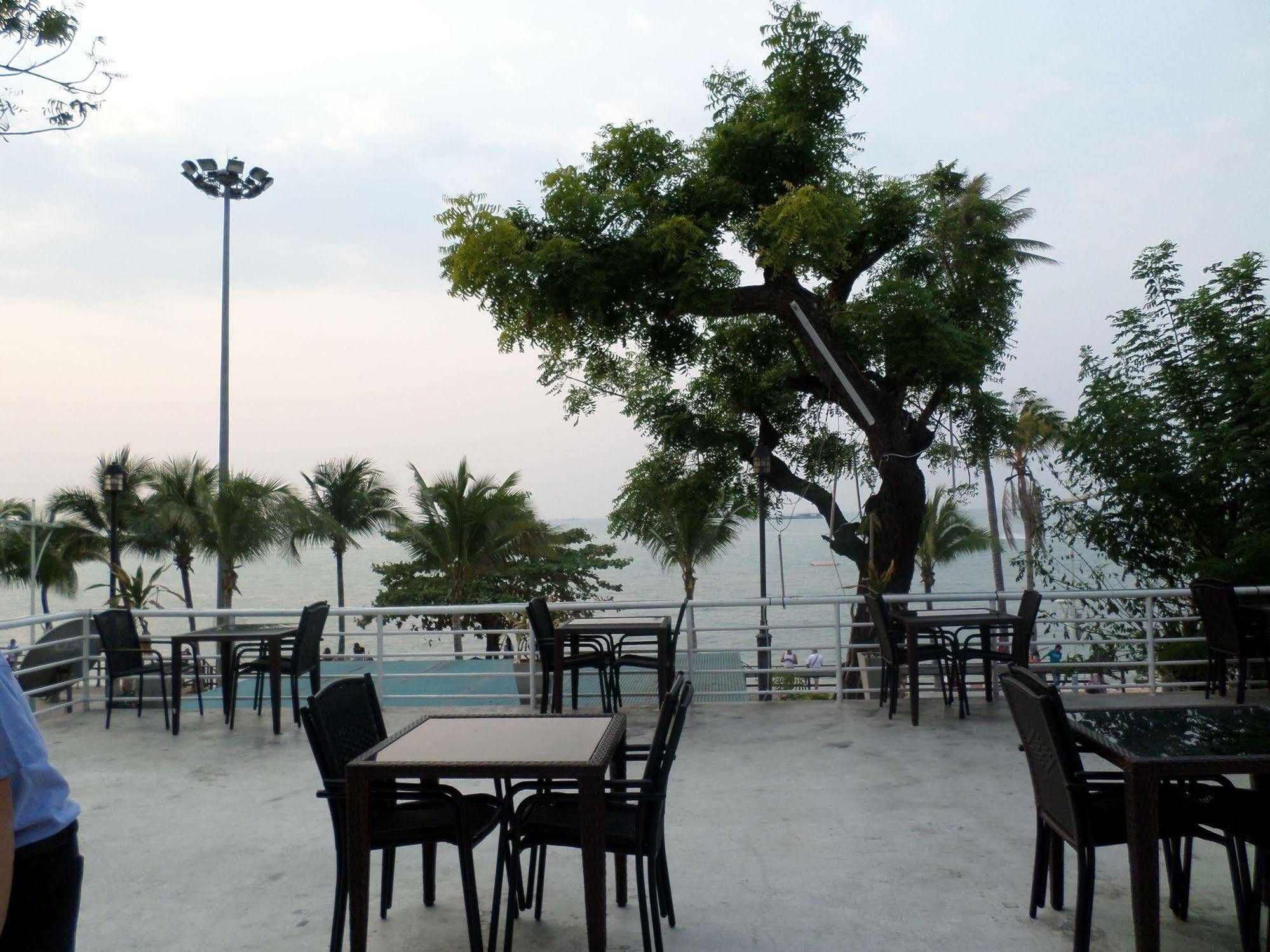 Nautical Inn Pattaya Εξωτερικό φωτογραφία