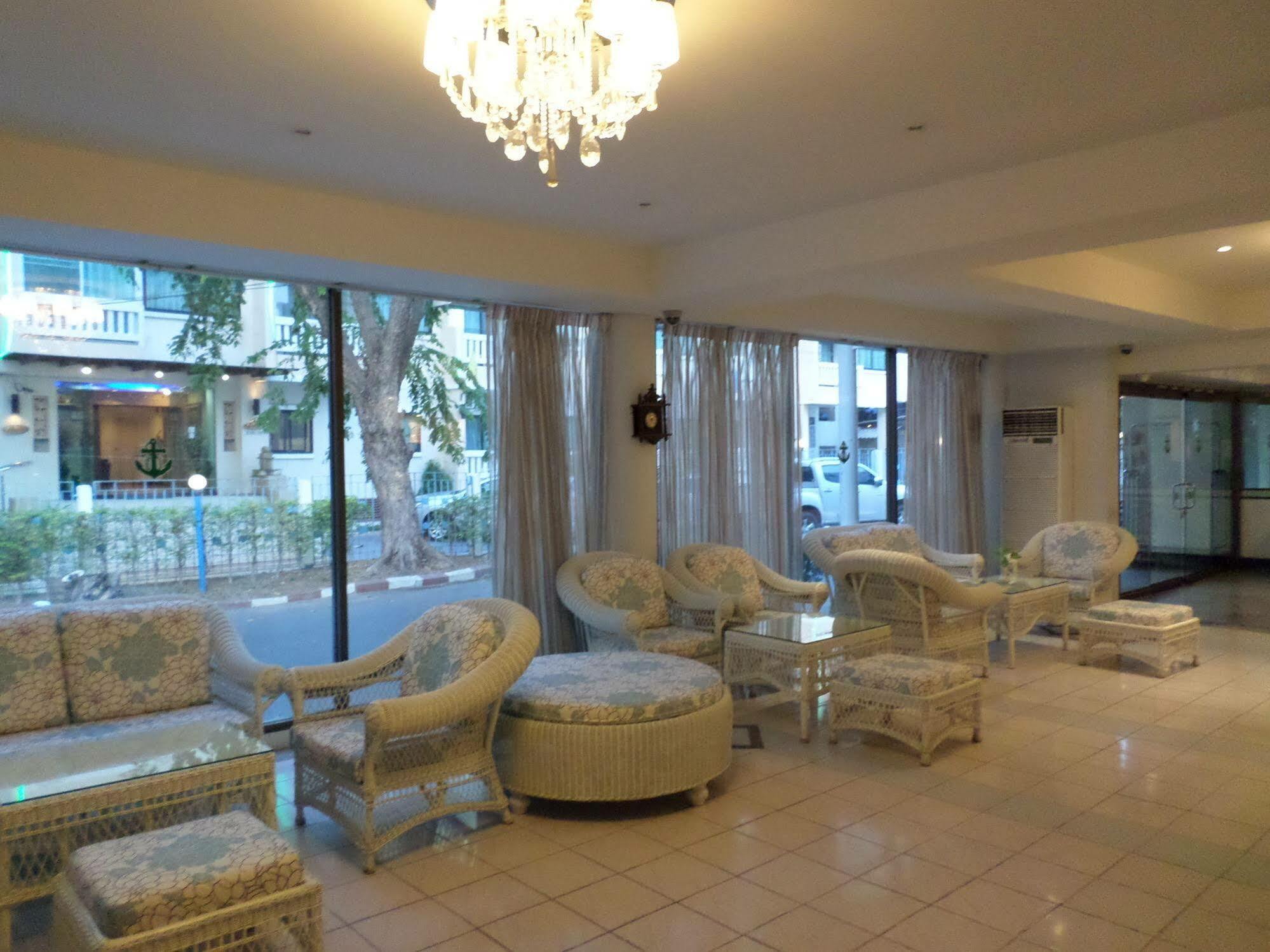 Nautical Inn Pattaya Εξωτερικό φωτογραφία