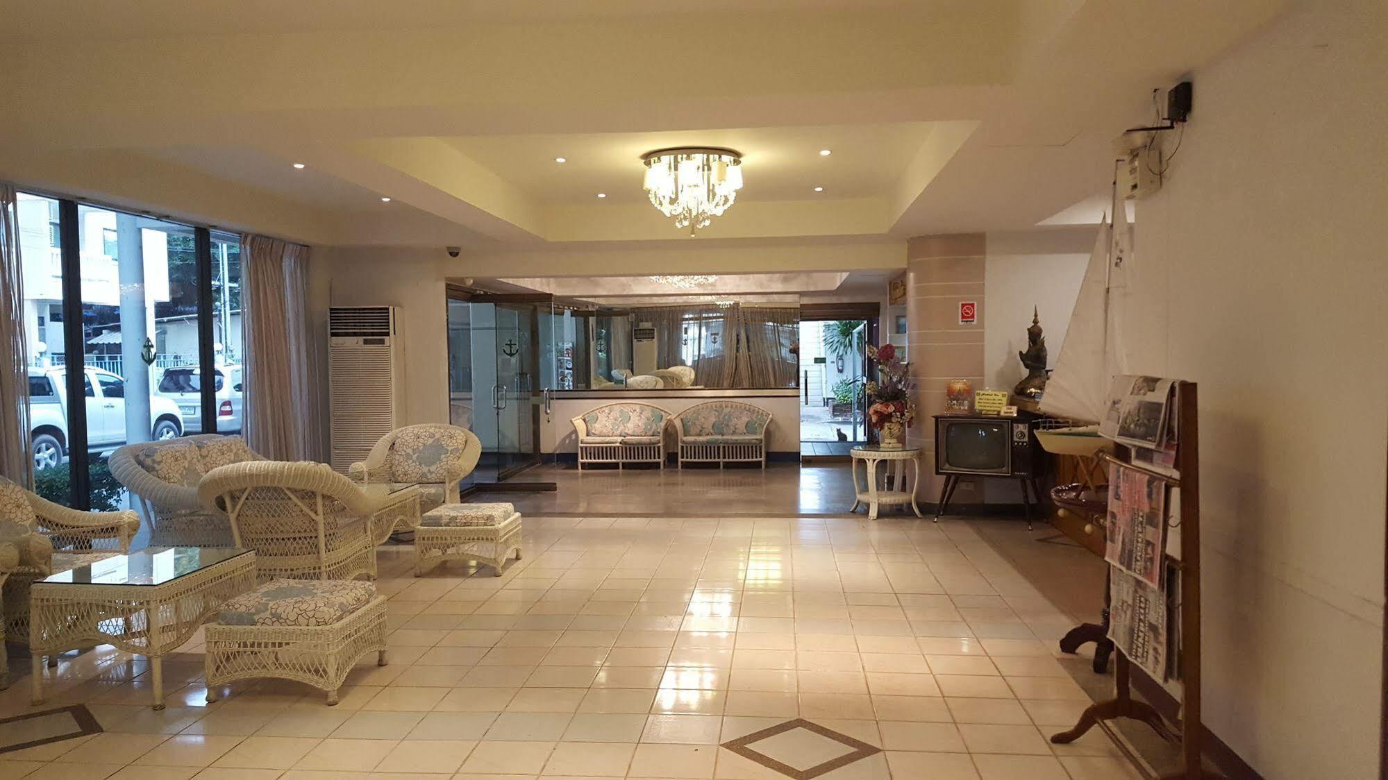 Nautical Inn Pattaya Εξωτερικό φωτογραφία